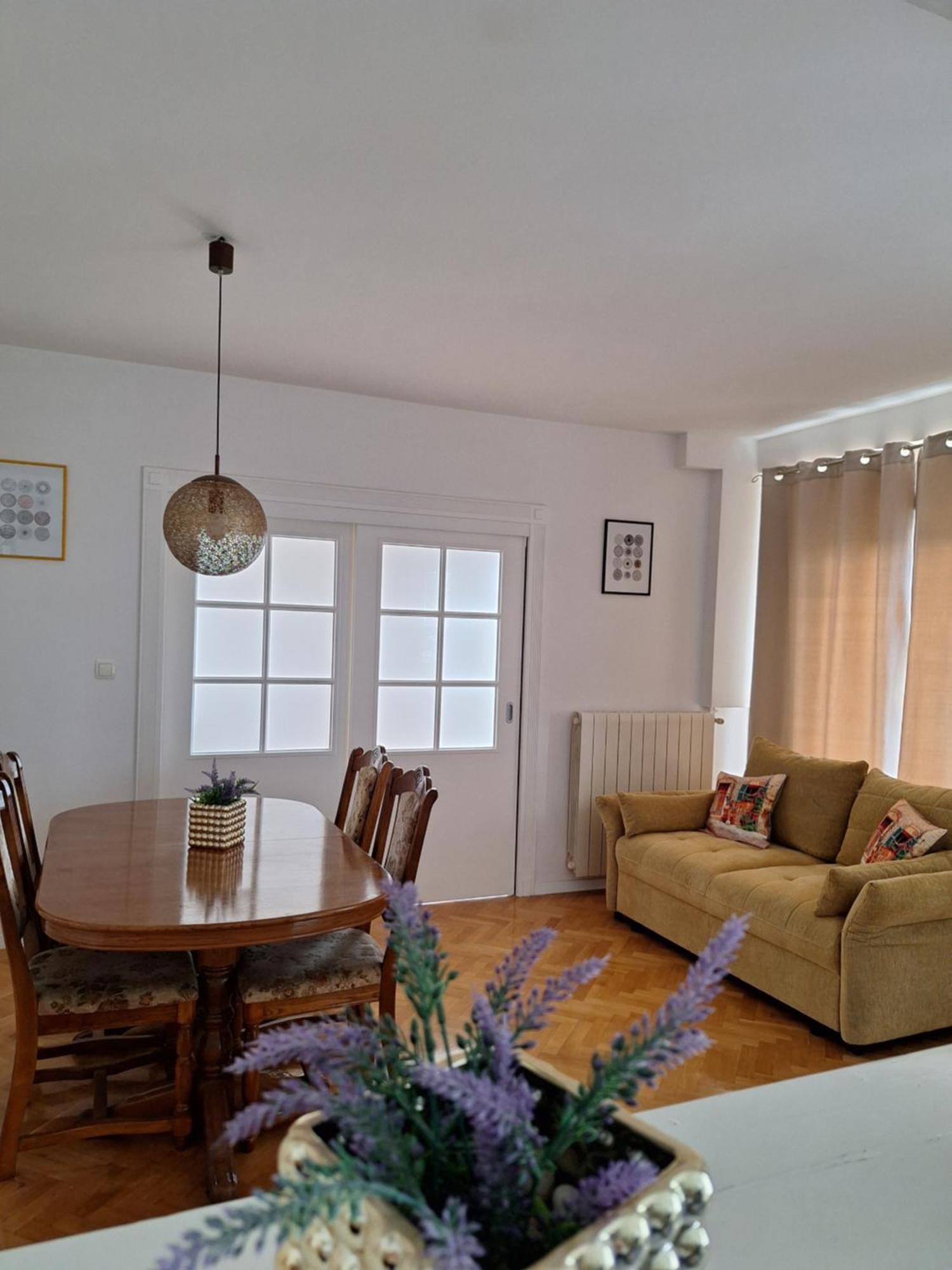 Apartments Miki 2 Новалья Экстерьер фото